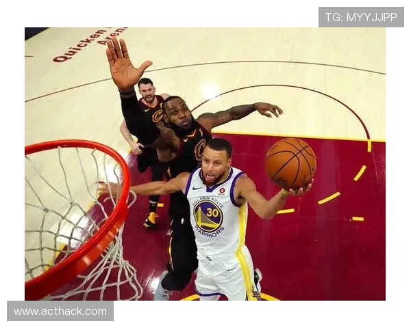 怀特挡拆创造错位显著提升团队关键时刻得分效率