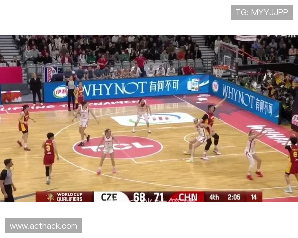 特伦特无球跑动制造空位，三分效率领跑后卫群